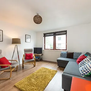  Apartment Waterside