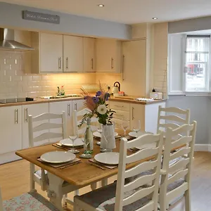 Abbeydale Town House , Whitby United Kingdom