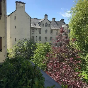 Apartment Chessels Court, Edinburgh