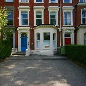 Apt 4, 16 College Gardens , Belfast United Kingdom